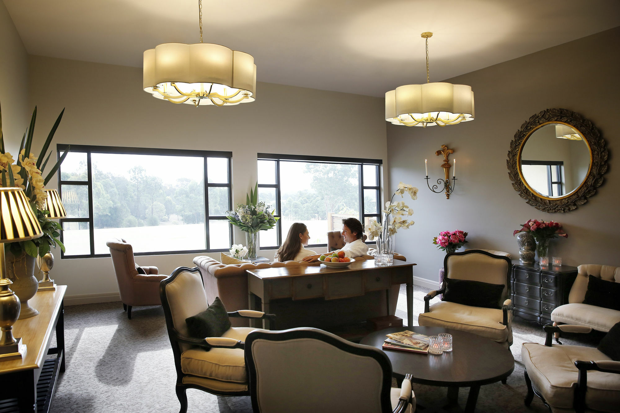 Chateau Elan At The Vintage Pokolbin Eksteriør billede The interior of the clubhouse at the 2009 Women's British Open