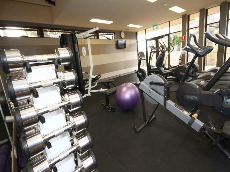 Chateau Elan At The Vintage Pokolbin Eksteriør billede The gym at the University of Western Australia